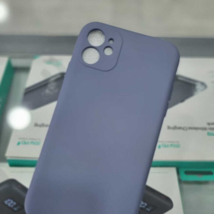 iPhone 11 Gri İçi Kadife Kapalama Lansman Kılıf