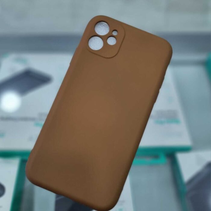 iPhone 11 Kahve Rengi İçi Kadife Kapalama Lansman Kılıf