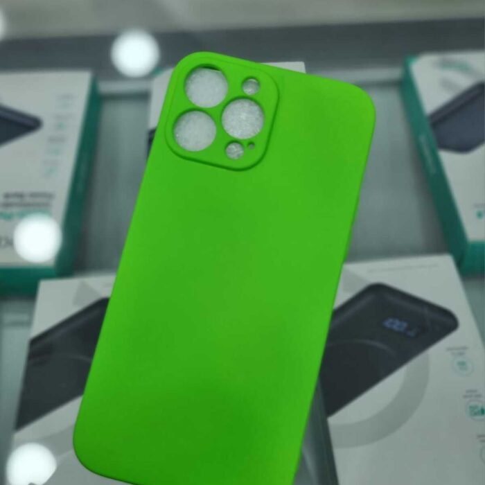 iPhone 13 Pro Max Uyumlu Fosfor Yeşil İçi Kadife Kapalama Lansman Kılıf