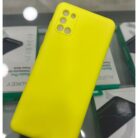 Samsung Galaxy A31 Lansman İçi Kadife Sarı Kapak