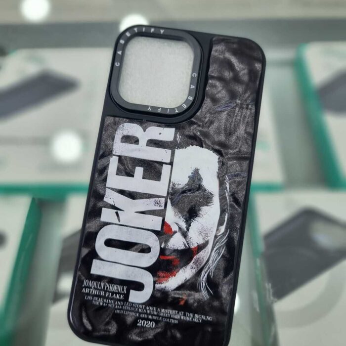 iPhone 15 Pro Baskılı Kabartmalı Sert Kapak