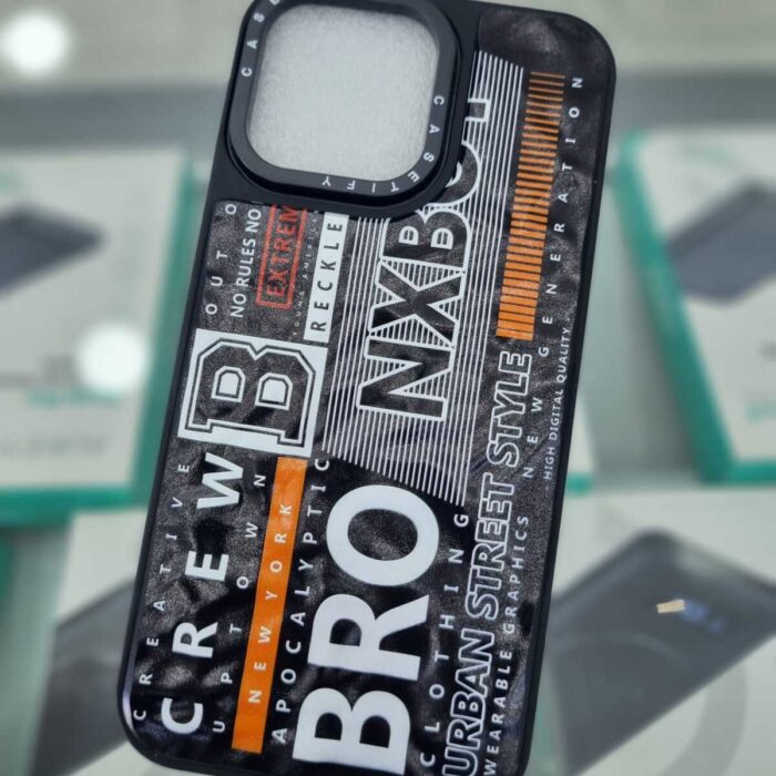iPhone 15 Pro Max Baskılı Kabartmalı Sert Kapak