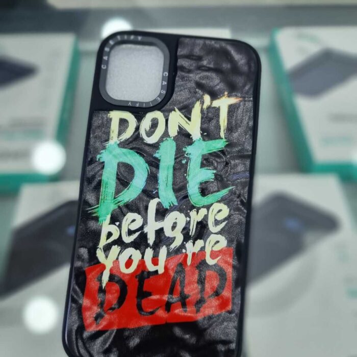 iPhone 15 Pro Max Baskılı Kabartmalı Sert Kapak