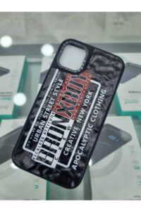 iPhone 15 Pro Max Baskılı Kabartmalı Sert Kapak