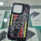 iPhone 15 Pro Max Baskılı Kabartmalı Sert Kapak