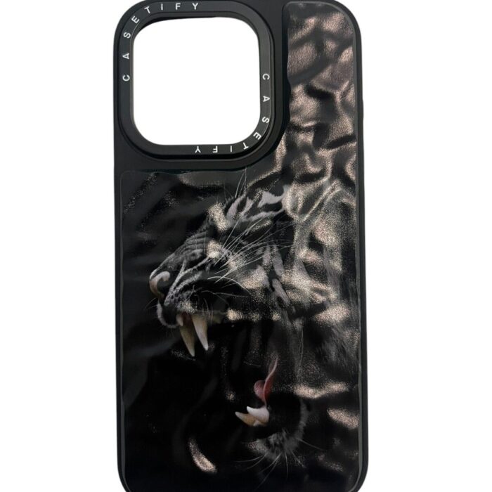 İPhone 15 Pro Max Siyah Panter Baskılı Kabartmalı Kılıf